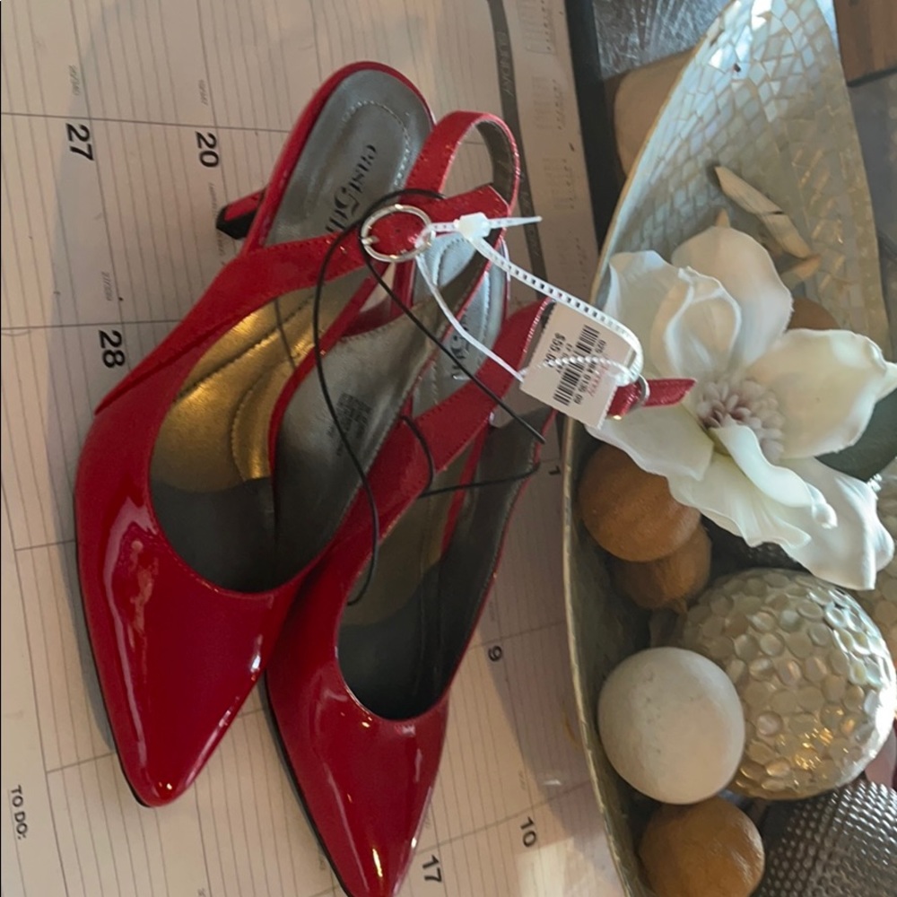 east 5th women’s heels 👠